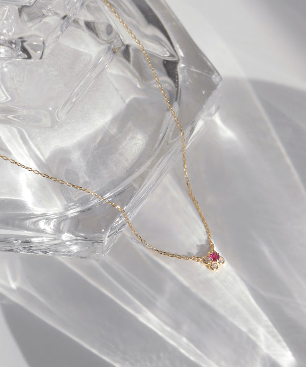 【ギフトボックス付き】天然石フラワーネックレス[K10]