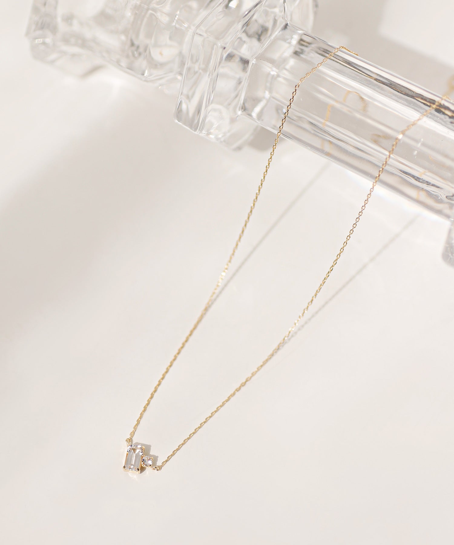 キナコモチ ANEMONE】【ギフトボックス付】スクエアホワイトトパーズ