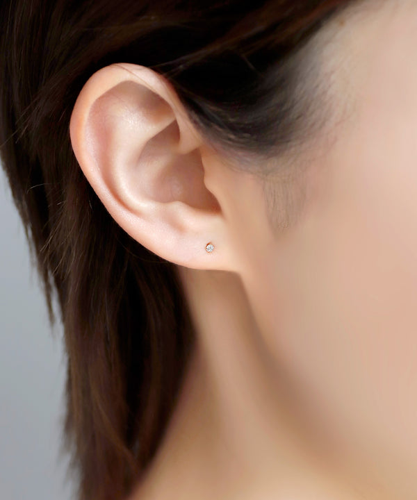 一粒ダイヤピアス[K10]