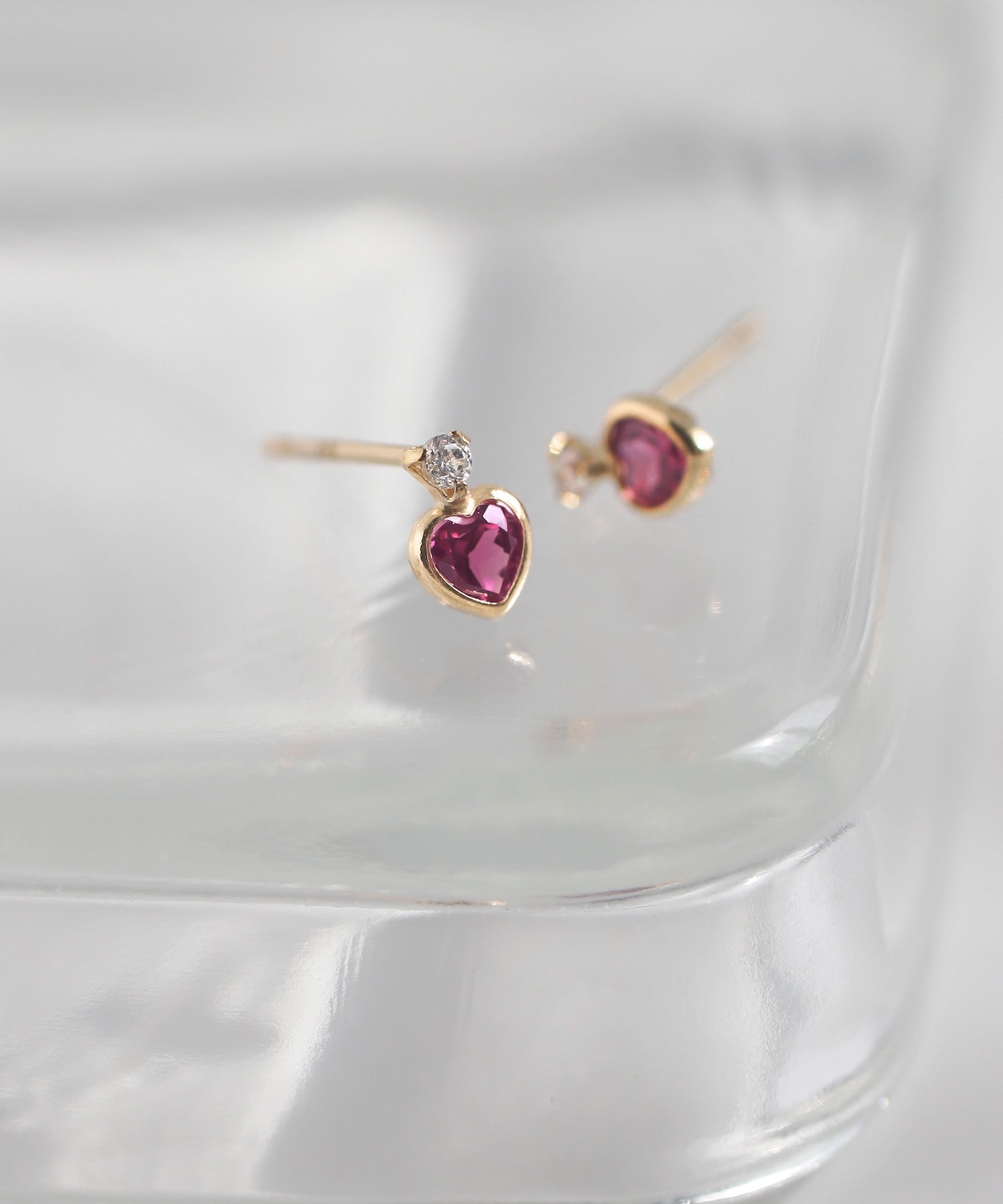 Enasoluna ハート　ピアス　両耳　SV ・K10 ANEMONE】天然石ハートミニピアス[K10]｜SANPO ONLINE(サンポーオンライン)