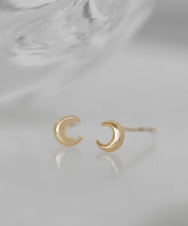 ムーンミニピアス[K10]