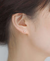 フラワーミニピアス[K10]