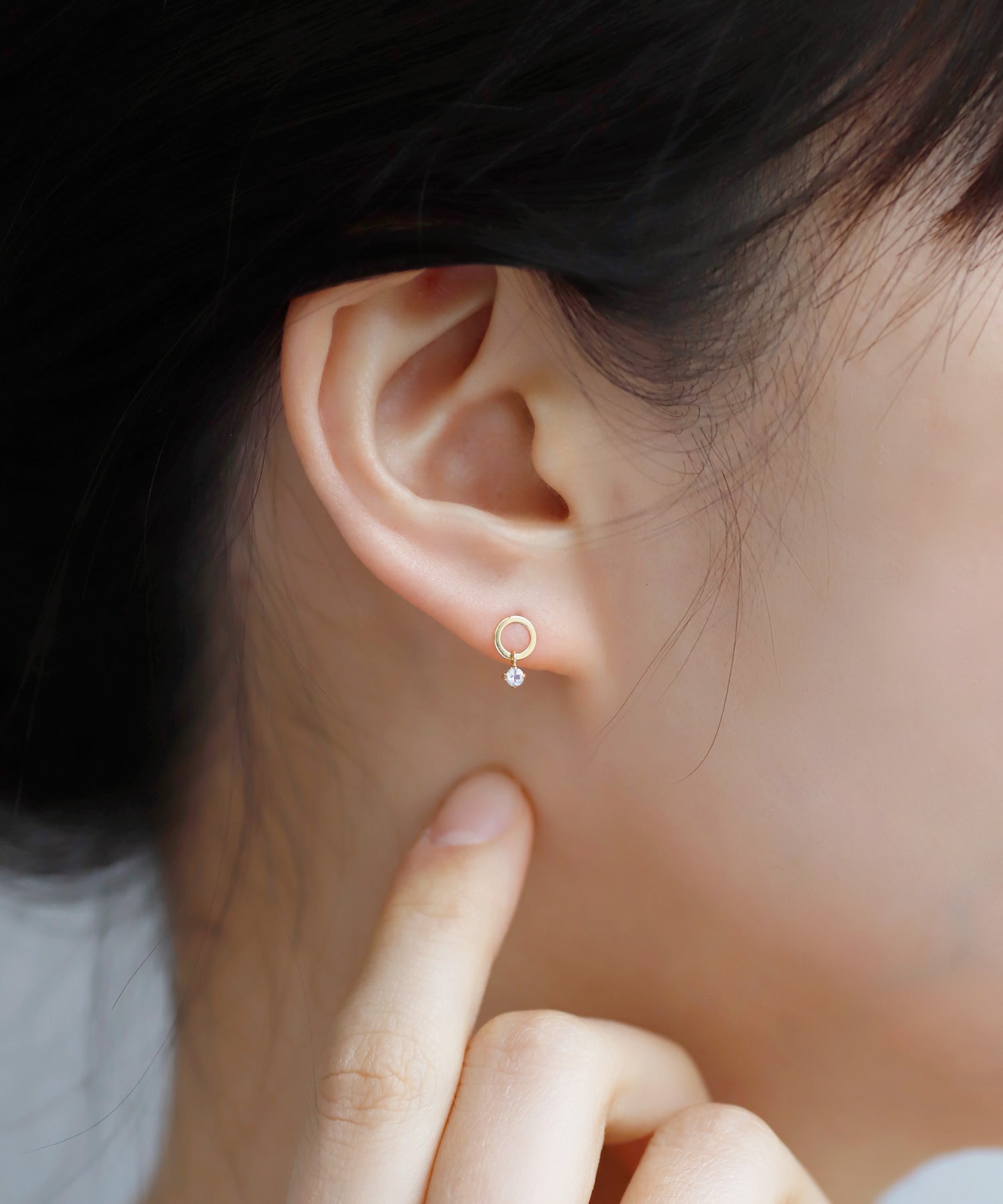 e.m. ★ ピアス ANEMONE】天然石サークルフレームピアス[K10]｜アネモネ