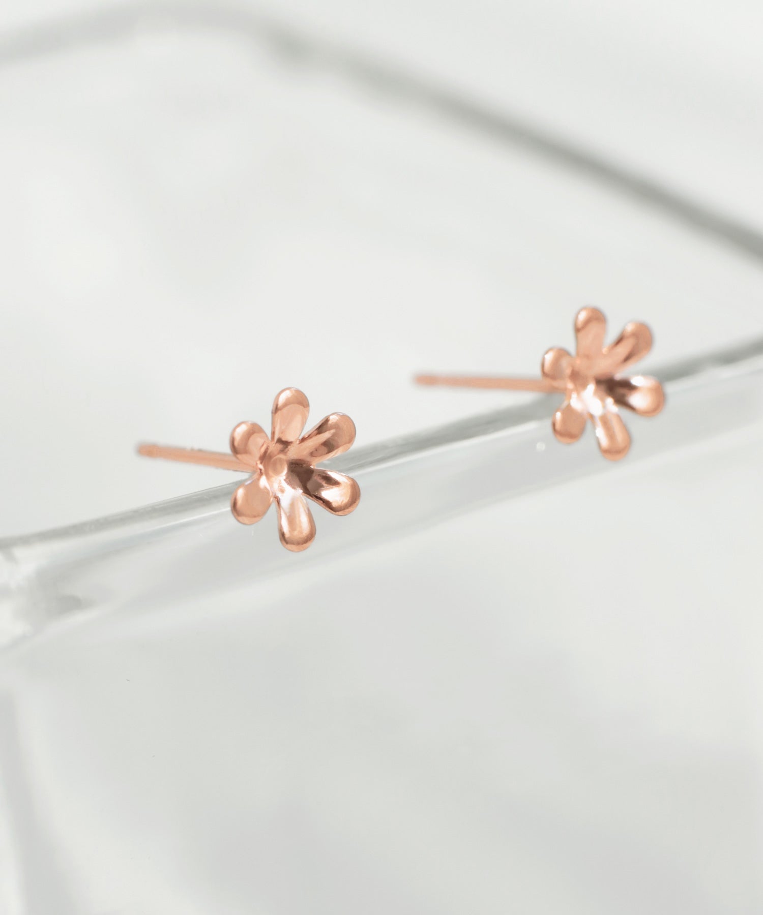 ANEMONE】フラワーピアス[K10]｜アネモネ・シエナロゼ・ミミサンジュウ