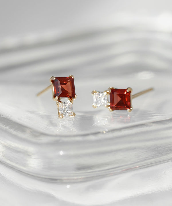 天然石スクエアピアス[K10]