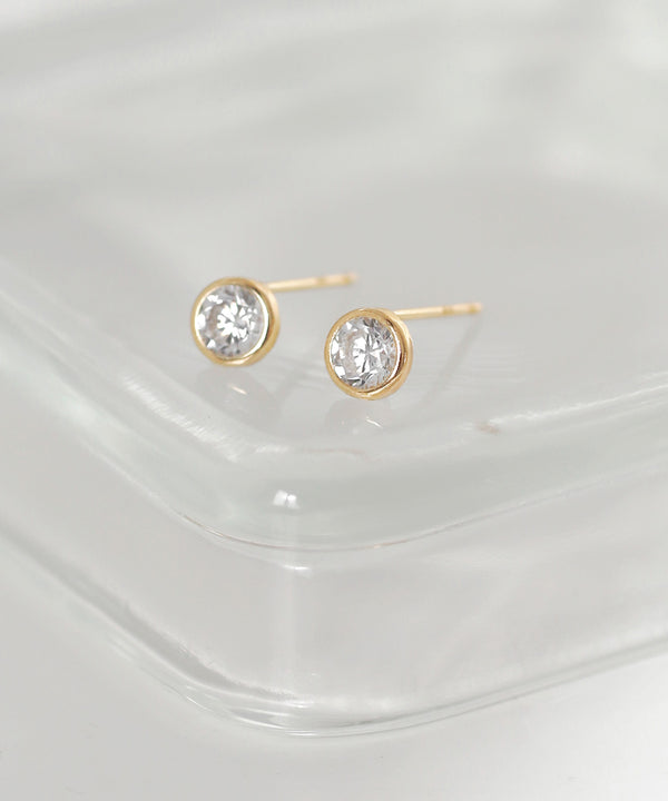 ビジューピアス[K10]