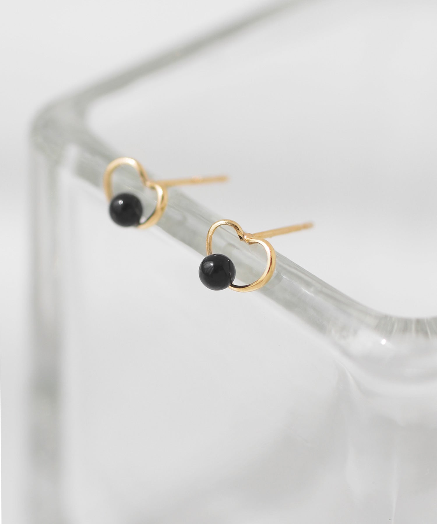 ANEMONE】オニキス×ハートピアス[K10]｜アネモネ・シエナロゼ