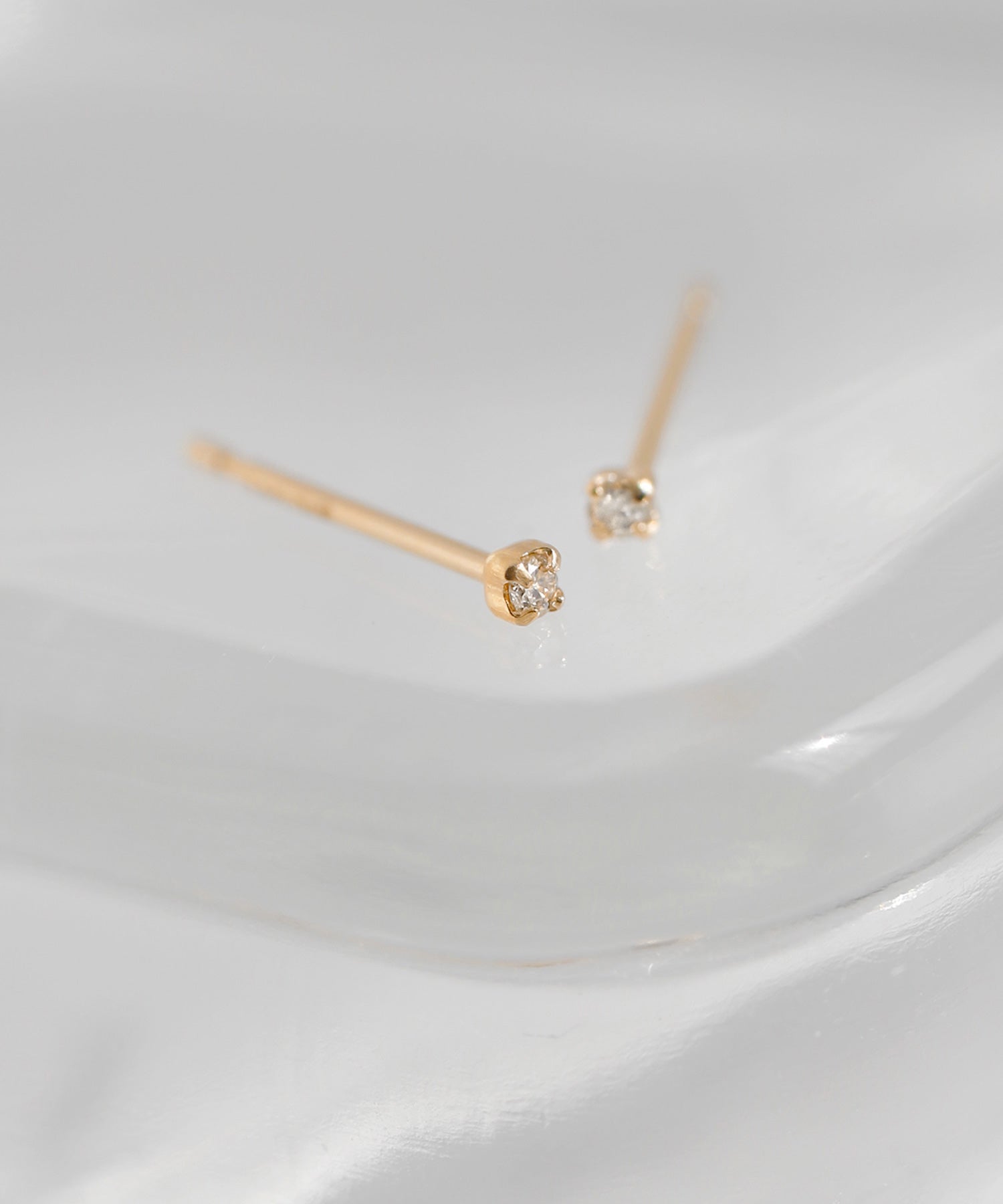 ANEMONE】ダイヤピアス[K10]｜アネモネ・シエナロゼ・ミミサンジュウ