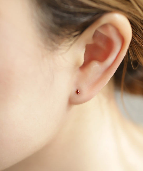 天然石ピアス[K10]