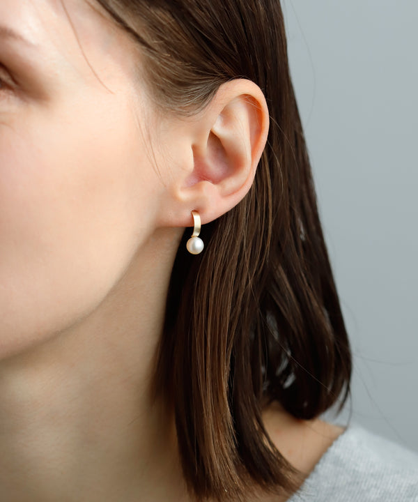 Freshwater pearl curl earrings [Basic] [K10]