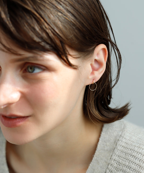 Twist Circle Earrings [Basic] [K10]