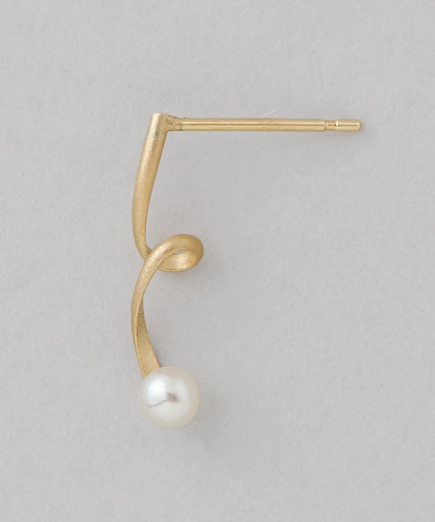 mimi33】ツイストパールピアス[K10][Basic]｜SANPO ONLINE(サンポー