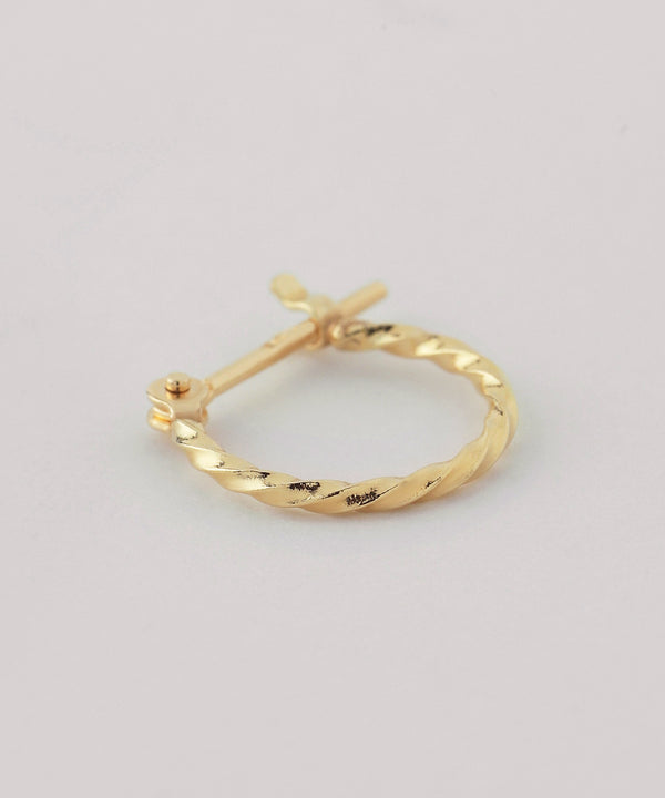 [SANPO ONLINE Exclusive] Twisted Hoop Earrings [K10][Basic]