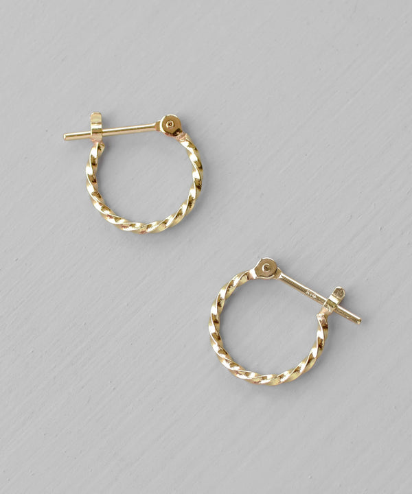 アクセサリーを「素材」で選んでみる！あなたに合ったアクセ選びと、金属アレルギーについて 14