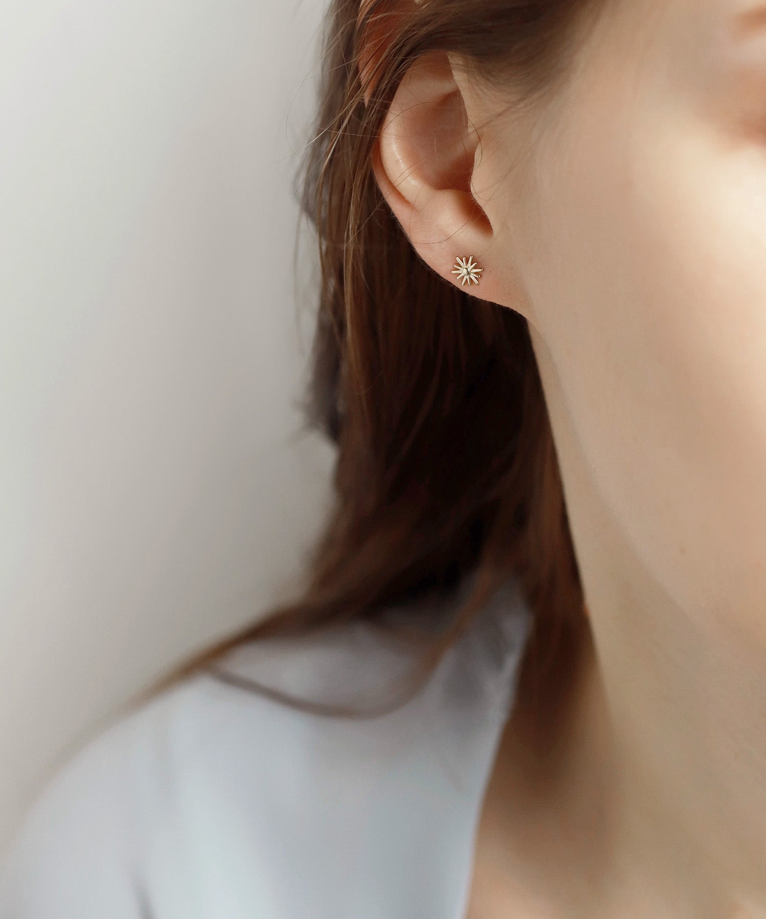 mimi33】フラワーピアス[K10][Basic]｜SANPO ONLINE(サンポーオンライン)