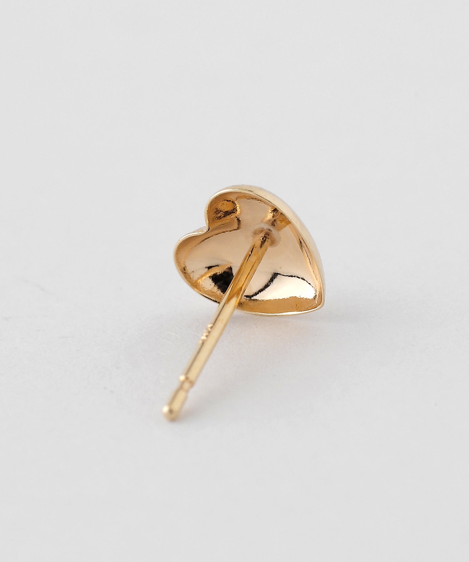 Me&Ro（ミーアンドロー） 10kハートピアス Me&Ro（ミーアンドロー