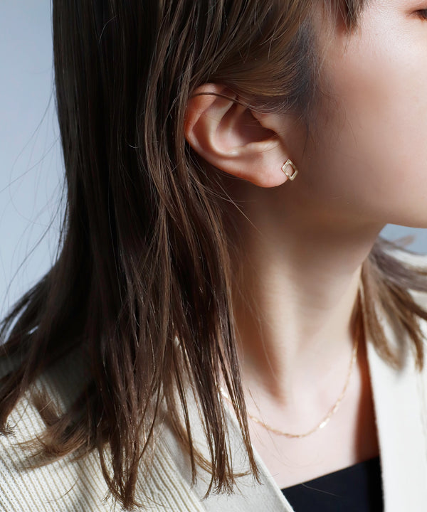 Square plate earrings [K10][Basic]