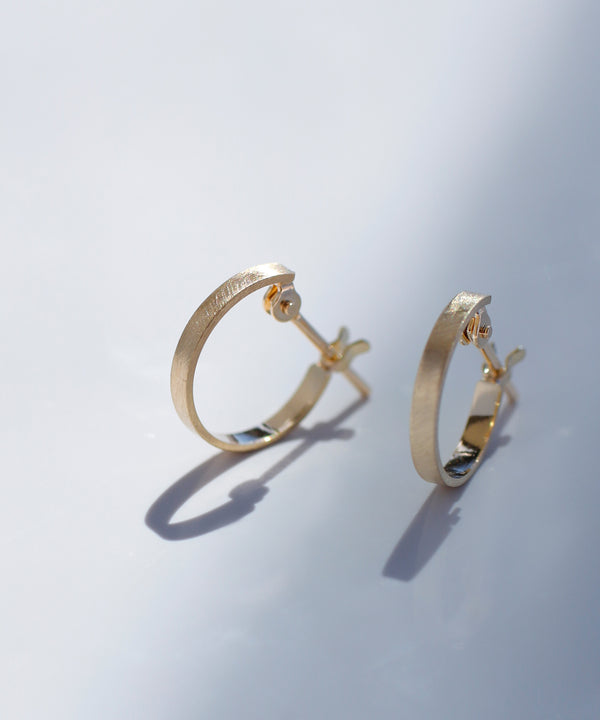 スコッチフープピアス[K10]][Basic]