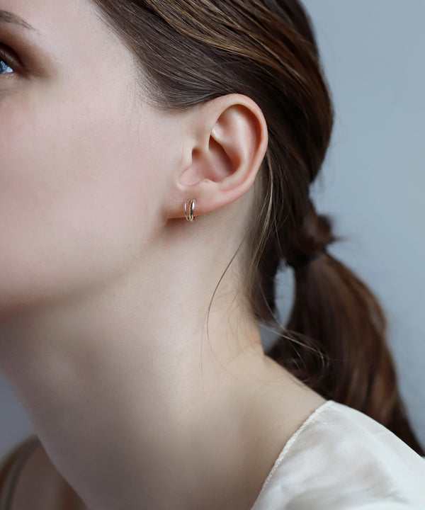 ダブルラインフープピアス[K10]][Basic]