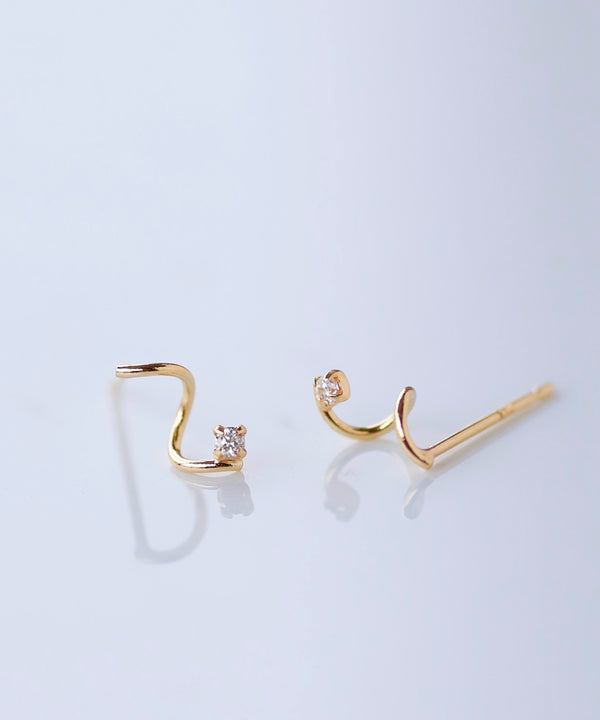 【ミミの10金コレクション】数量限定ダイヤピアス 17
