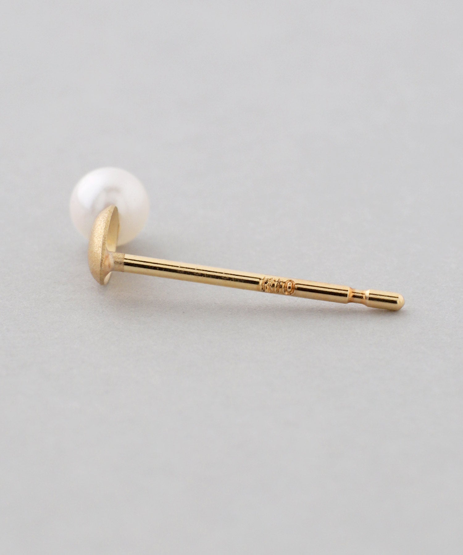 K10 ピアス　パール付き　【試し使用のみ】 K10 ピアス パール付き 【試し使用のみ】 K10 ピアス パール付き