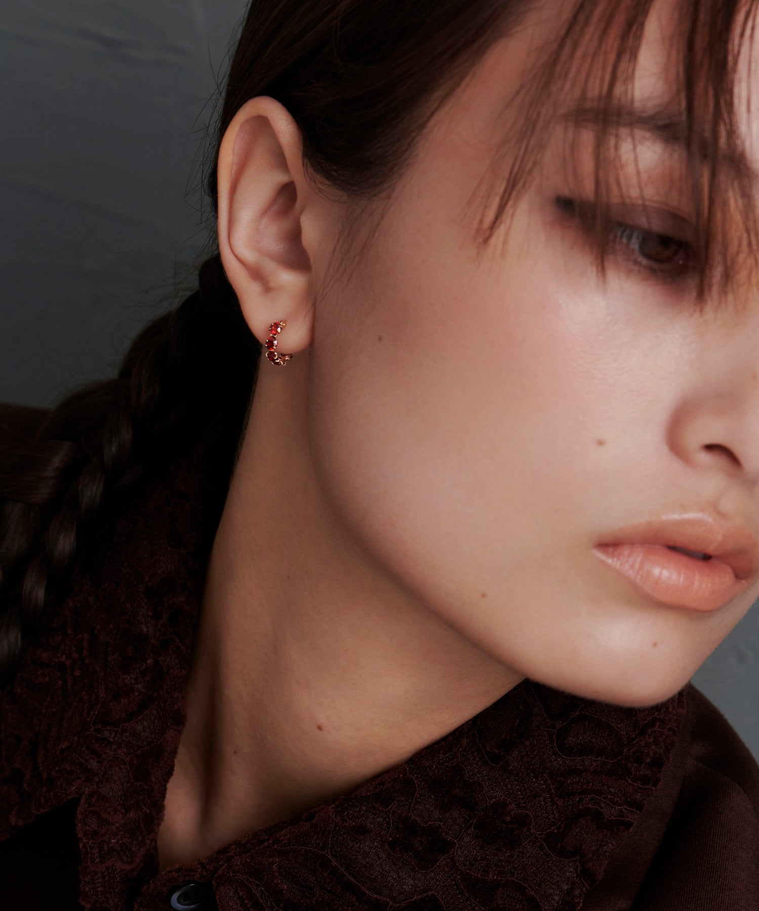 mimi33】カラービジューフープピアス[K10][Basic]｜アネモネ