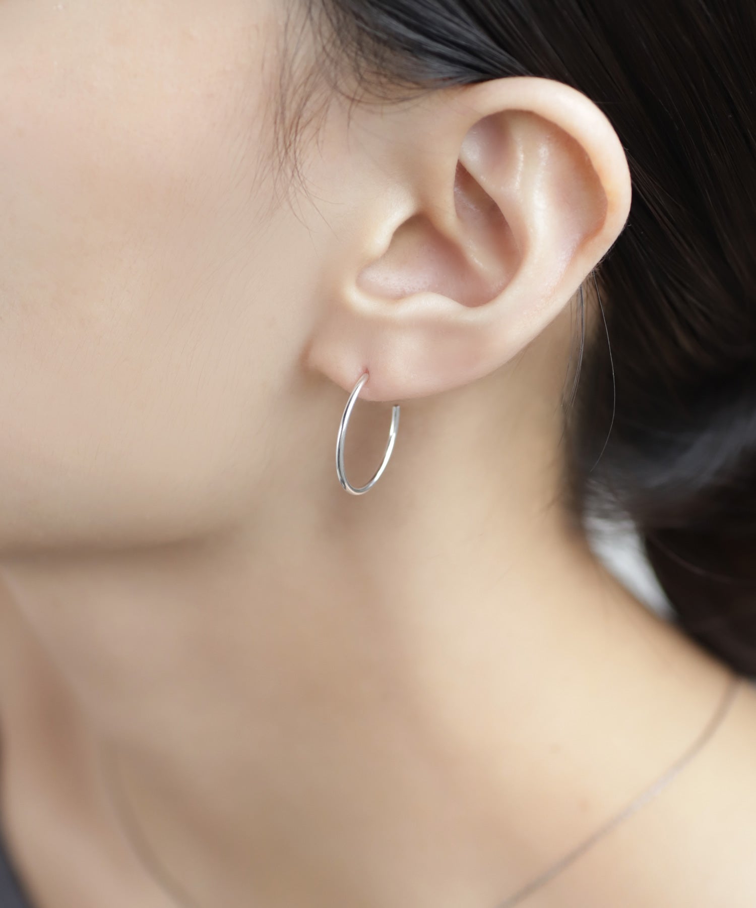 ANEMONE】ラインフープピアス[silver925]｜アネモネ・シエナロゼ