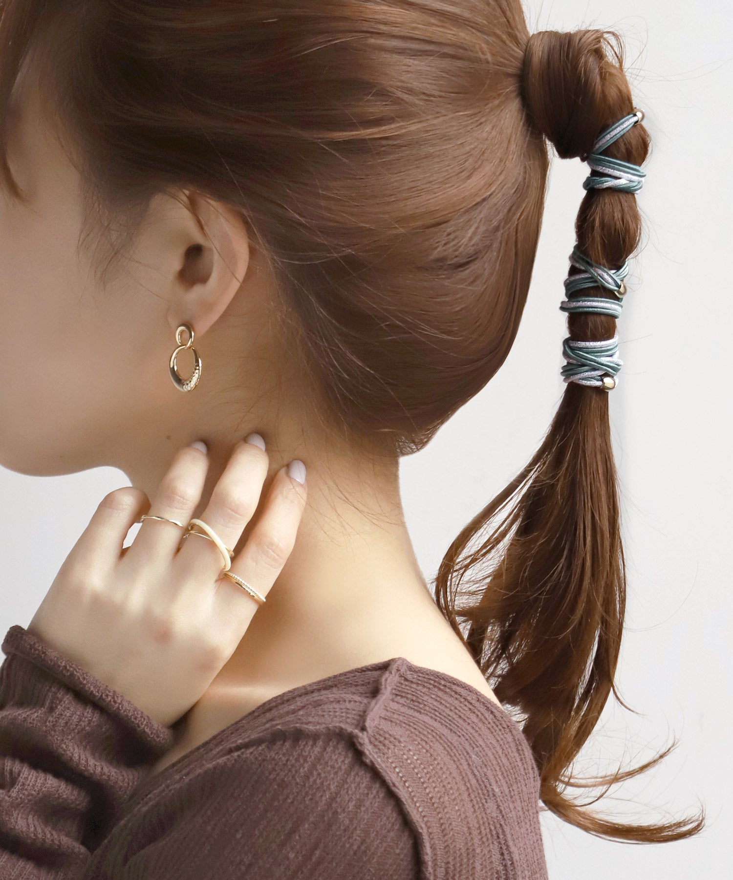 ANEMONE】くすみカラー×ラメの3連ヘアゴム[3個セット]｜SANPO ONLINE