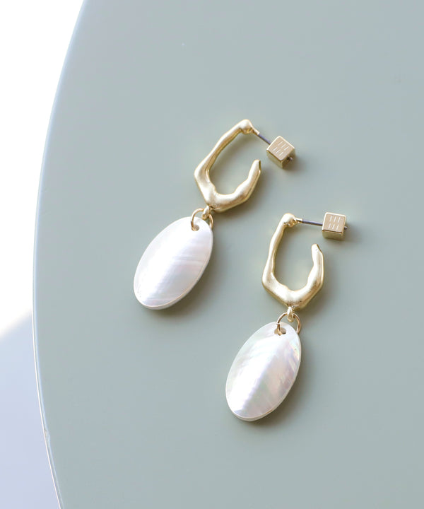 シェルプレートピアス[Ownideal]