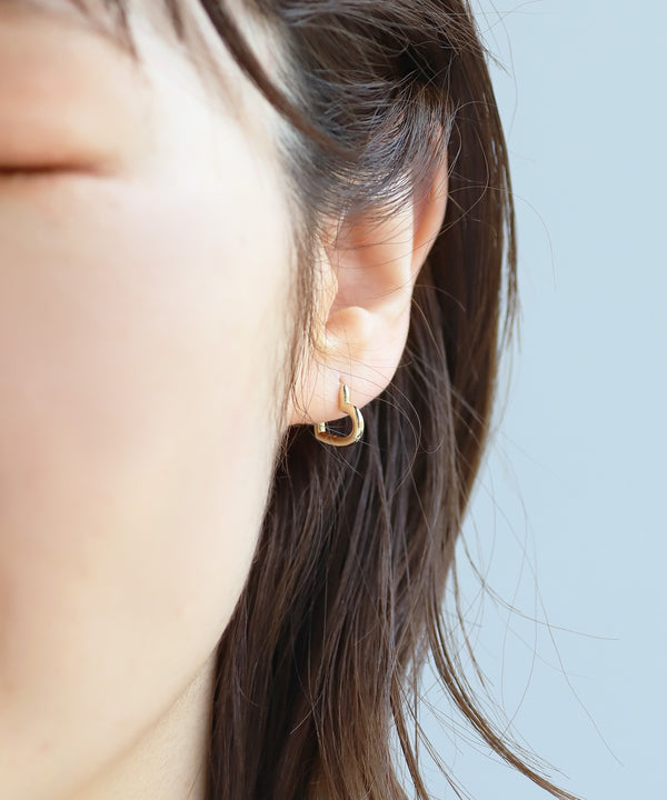 ハートメタルラインピアス