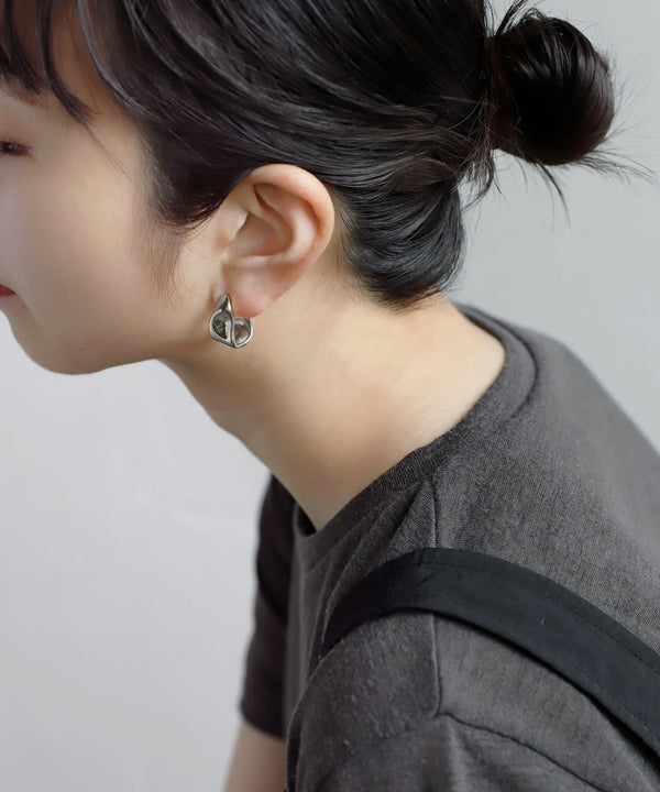 ニュアンスワイドフープピアス[ステンレス][Ownideal]