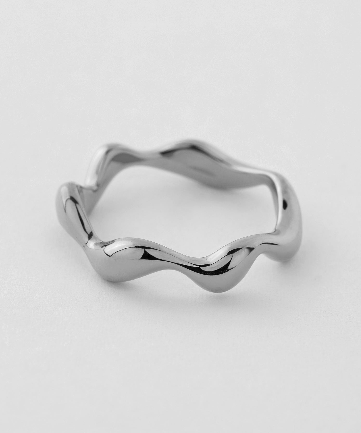 mimi33】【ステンレス】ニュアンスウェーブリング[Ownideal]｜SANPO