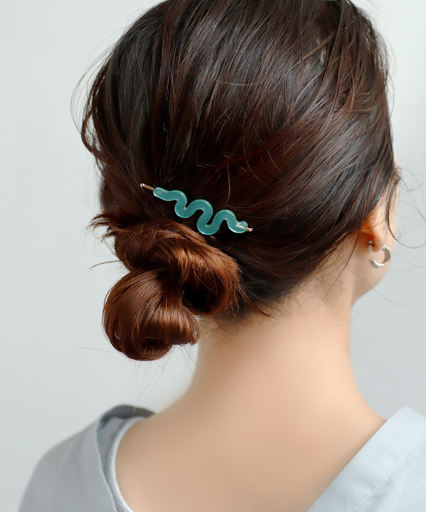 クリアカラーウェーブヘアピン