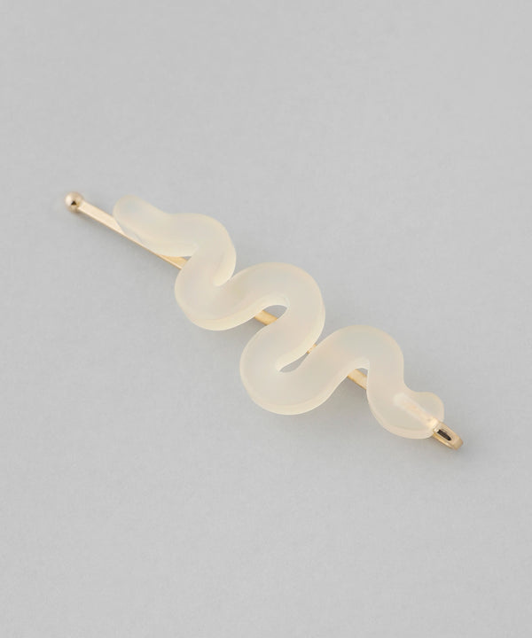 留めるだけで即オシャレ！大人かわいくなれる旬なヘアピン＆クリップ 38