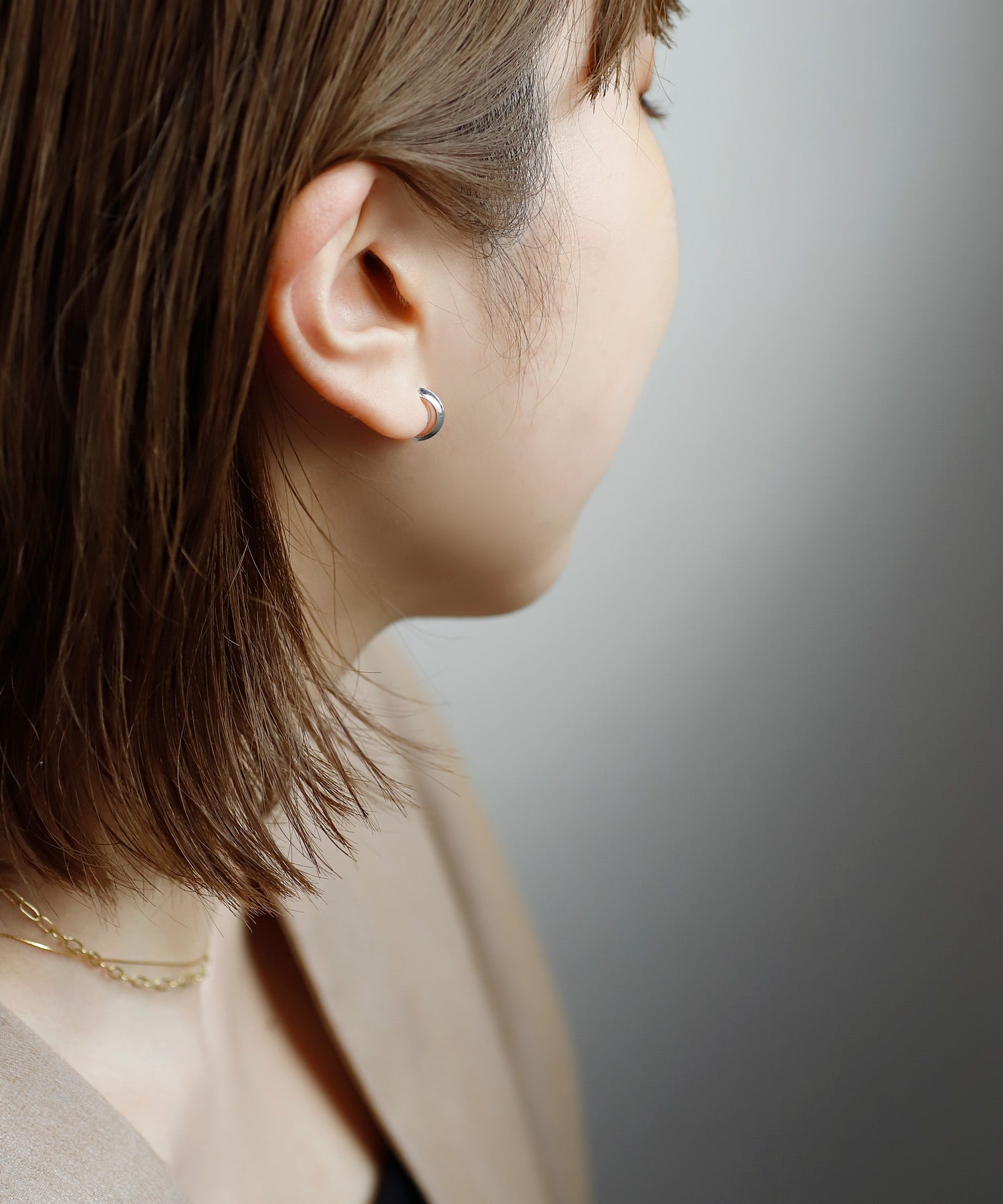 【#693】★ピアスorイヤリング★ 楽天市場】【改良版】P032 ピアス イヤリング 痛くない キラキラ 華奢