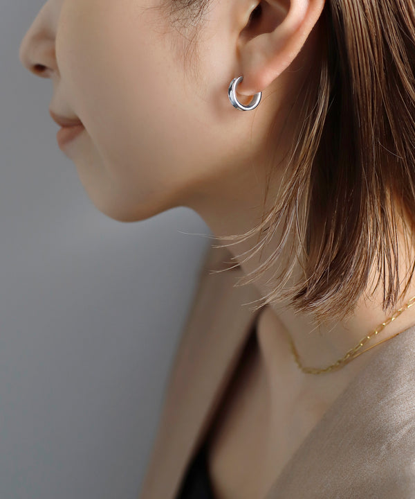 ムーンフープピアス[Object hoop-stainless-][UMU]