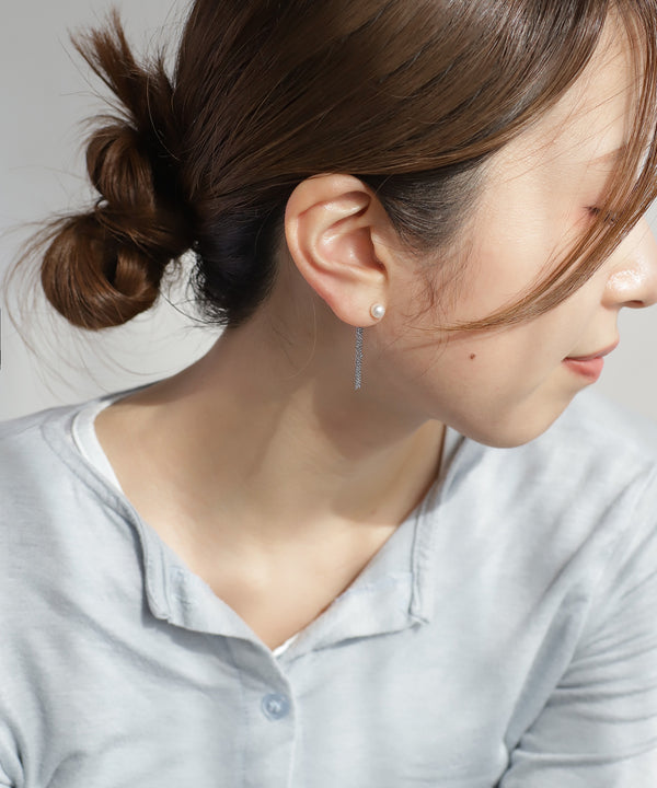 Pearl x Chain Back-Catch Earrings [Stainless Steel] [UMU] [Sheerchic]