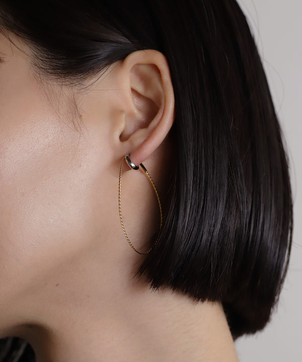 コンビカラーフープピアス[サージカルステンレス][UMU][Sheerchic]