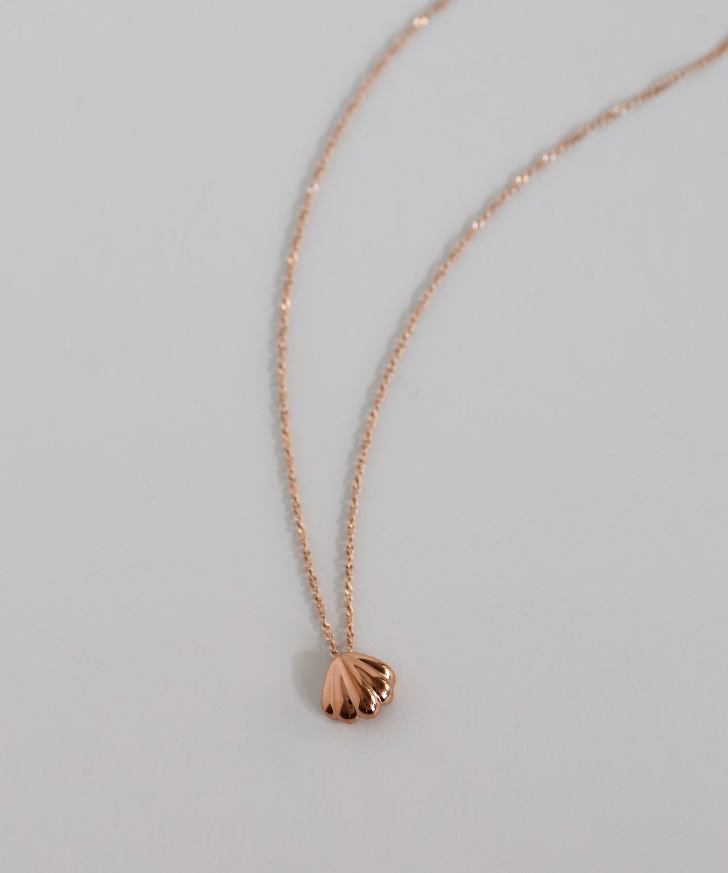 mimi33】シェルモチーフネックレス[サージカルステンレス][Basic