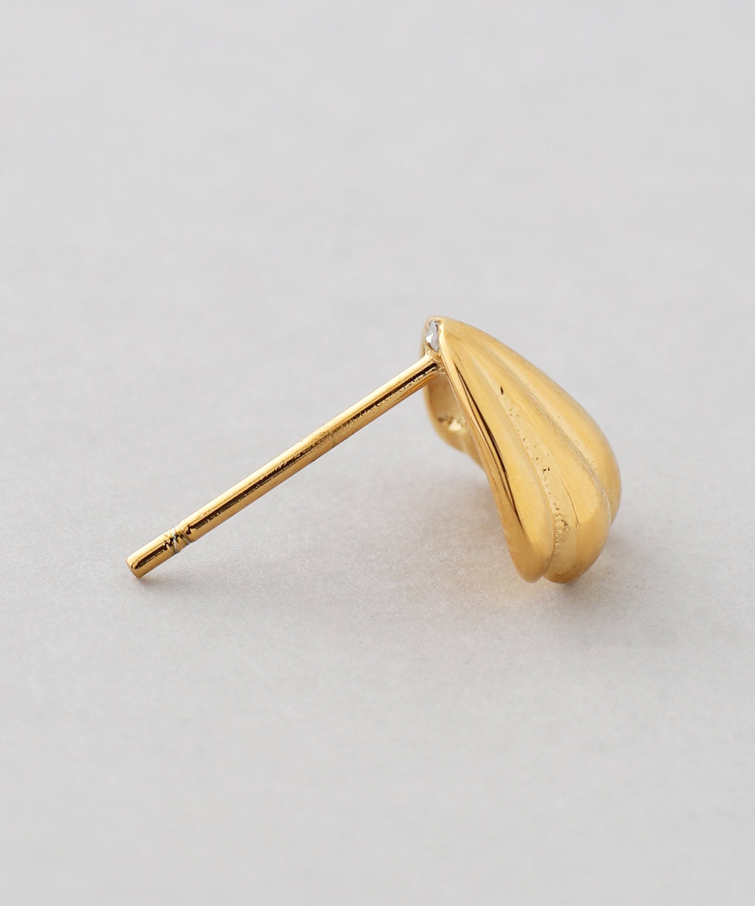 mimi33】【ステンレスIP】シェルモチーフピアス[Basic]｜アネモネ