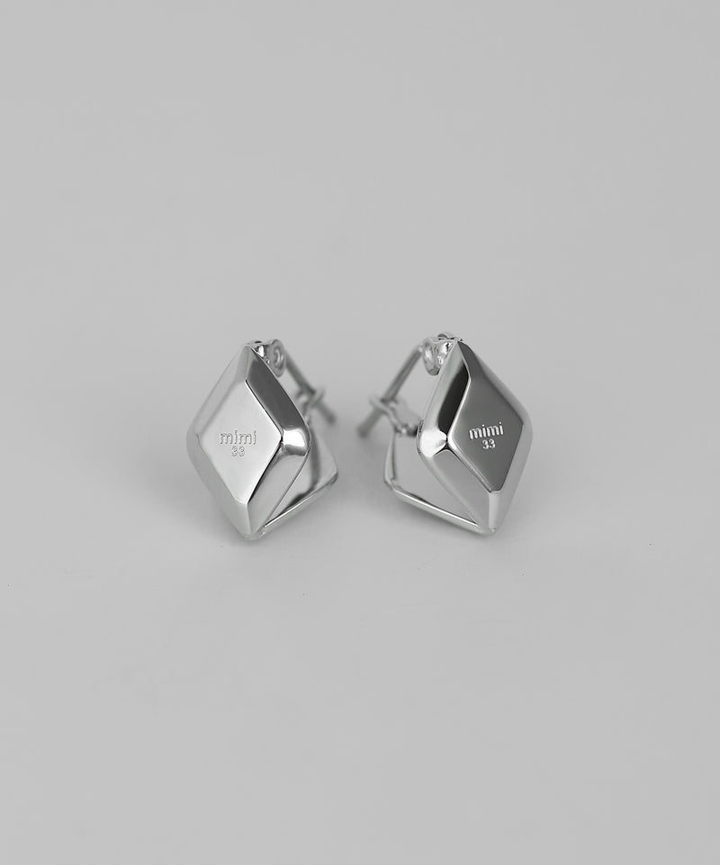 ダイヤデザインピアス[ステンレス][Ownideal]