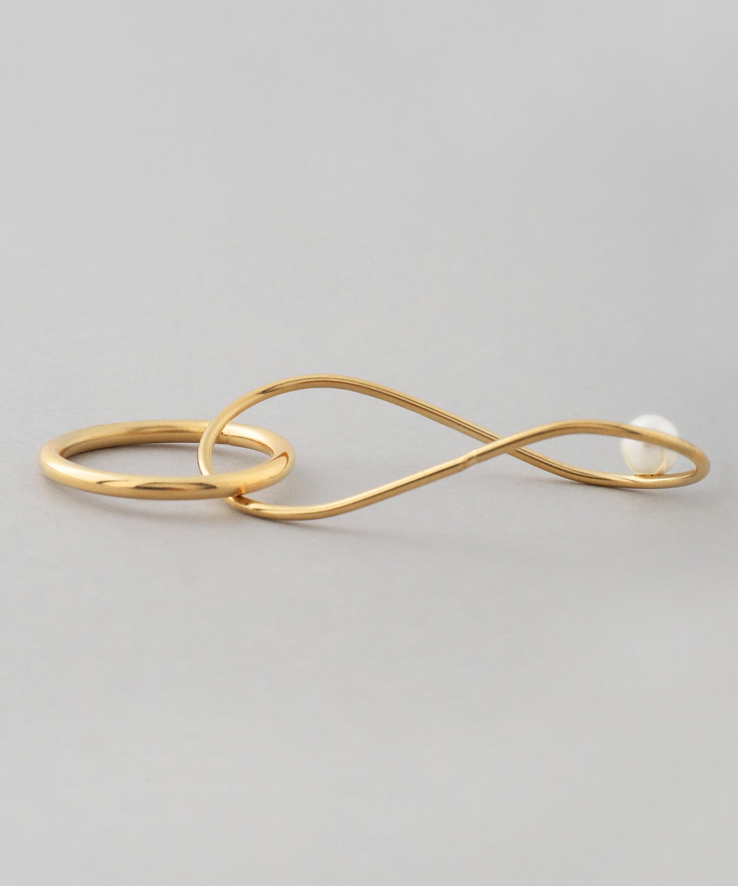 HYEON ヘヨン　パール ダブルフィンガーリング HYEON ヘヨン パール ダブルフィンガーリング HYEON ヘヨン パール