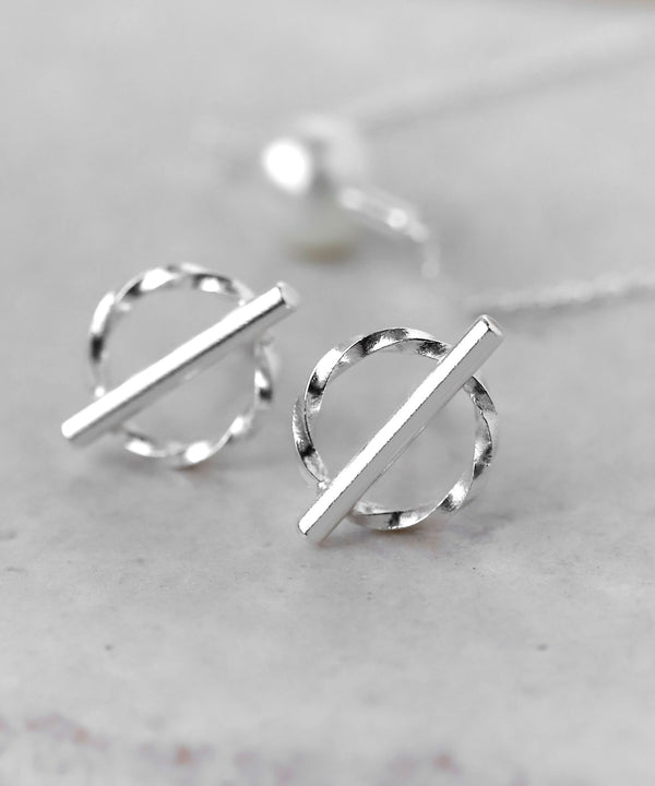 【ステンレス】ツイストラウンド×メタルバーピアス[TESHIGOTO]