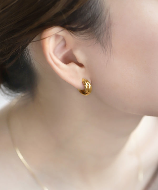 【ステンレス】ツイストフープイヤリング