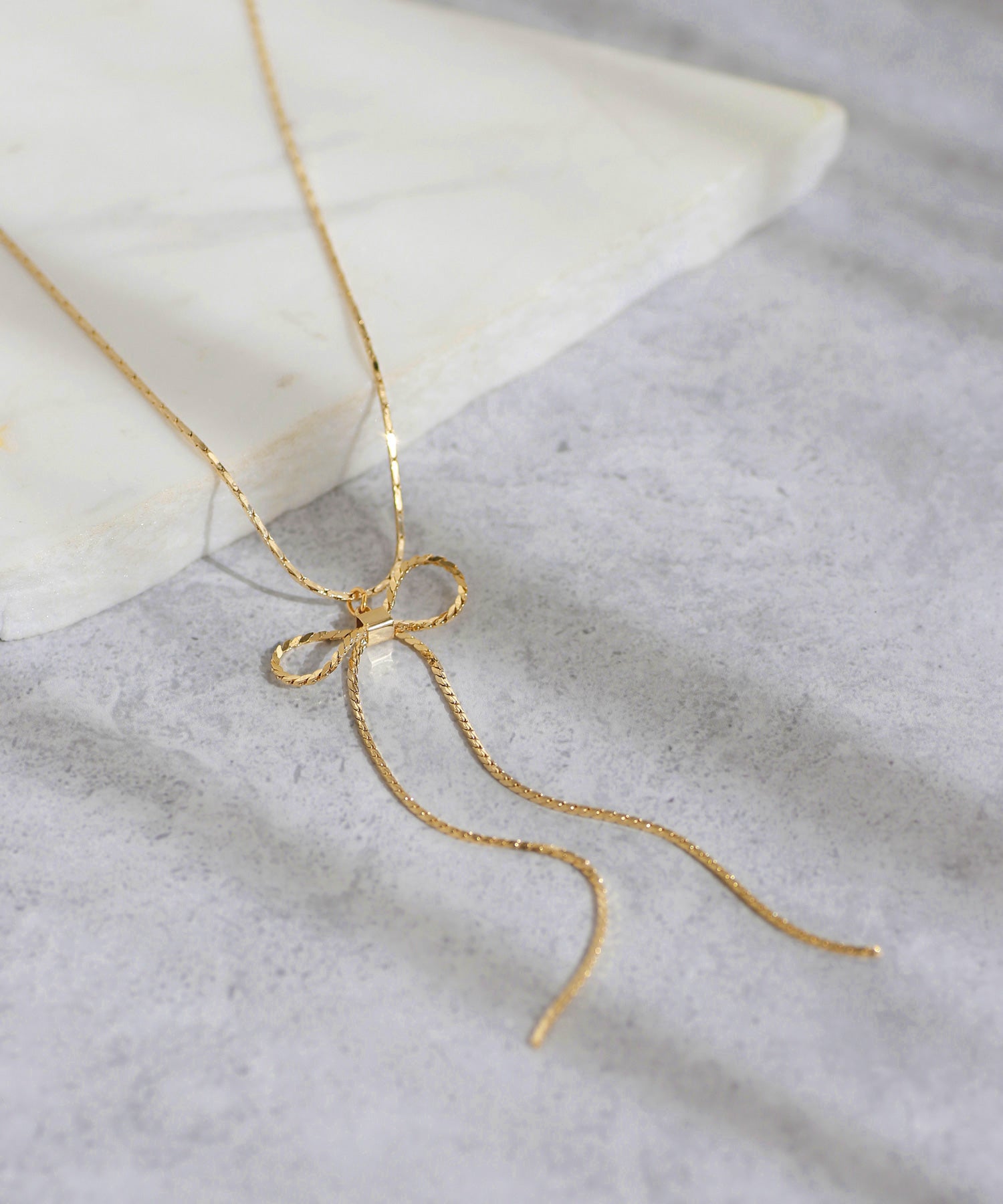 AIKON ephmeral_harness リボンハーネス　ネックレス AIKON ephmeral_harness リボンハーネス ネックレス AIKON