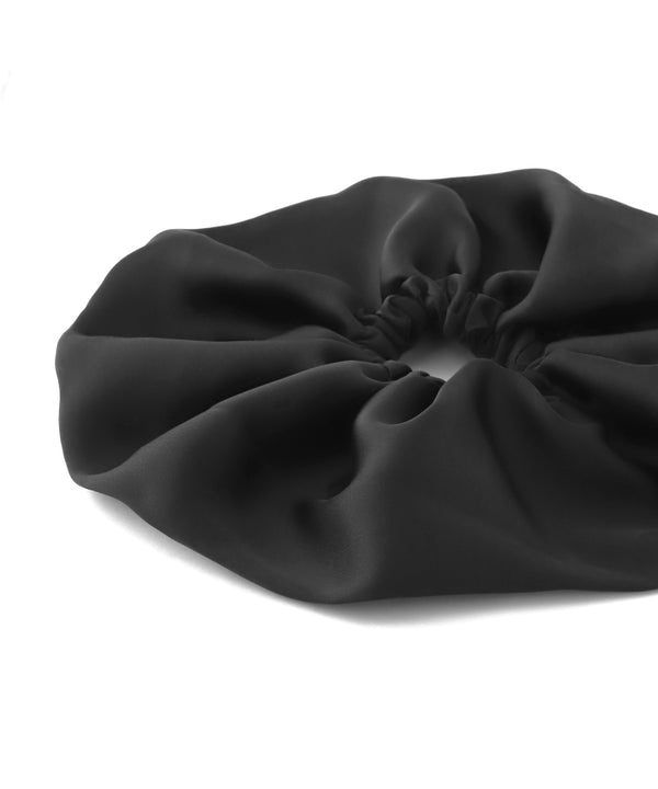 [SANPO ONLINE Exclusive] Satin Scrunchie