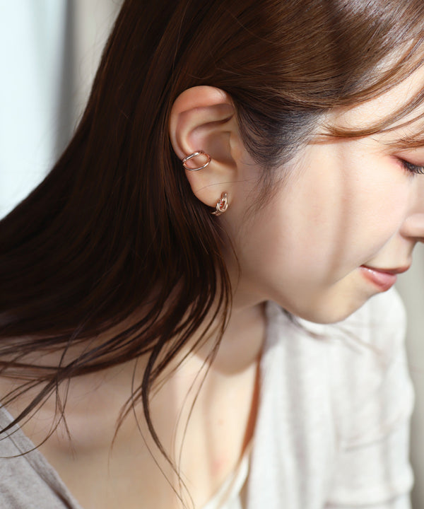 【数量限定・先行販売】【ギフトBOX・紙袋付】カラービジューノットカールピアス[Sheerchic]