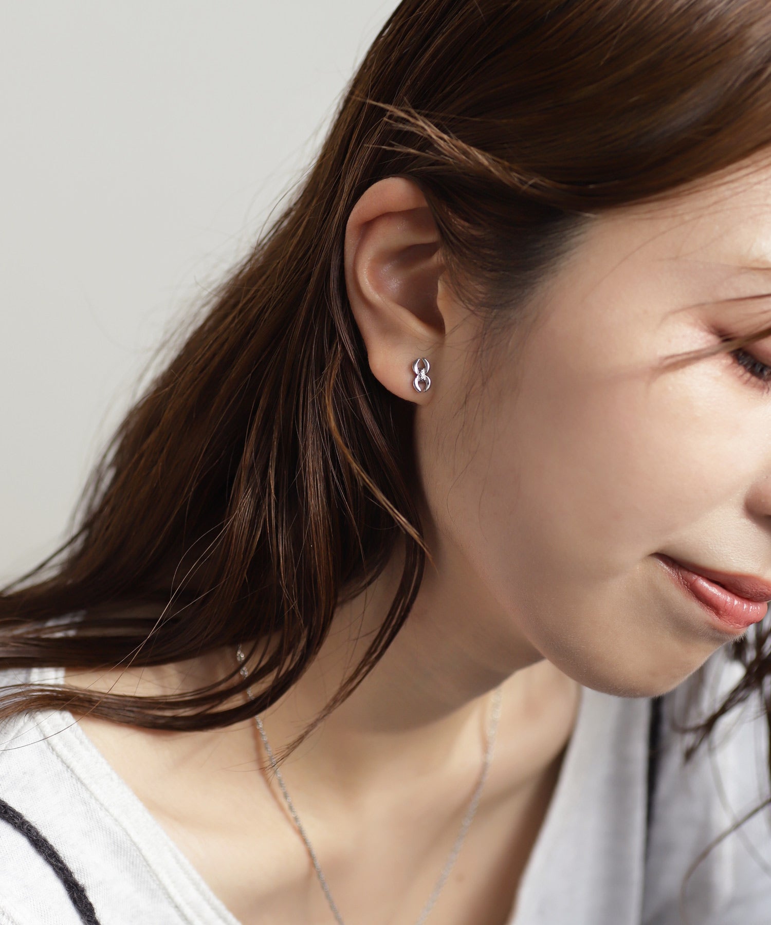 mimi33】【数量限定】ホースモチーフアシメピアス[Sheerchic