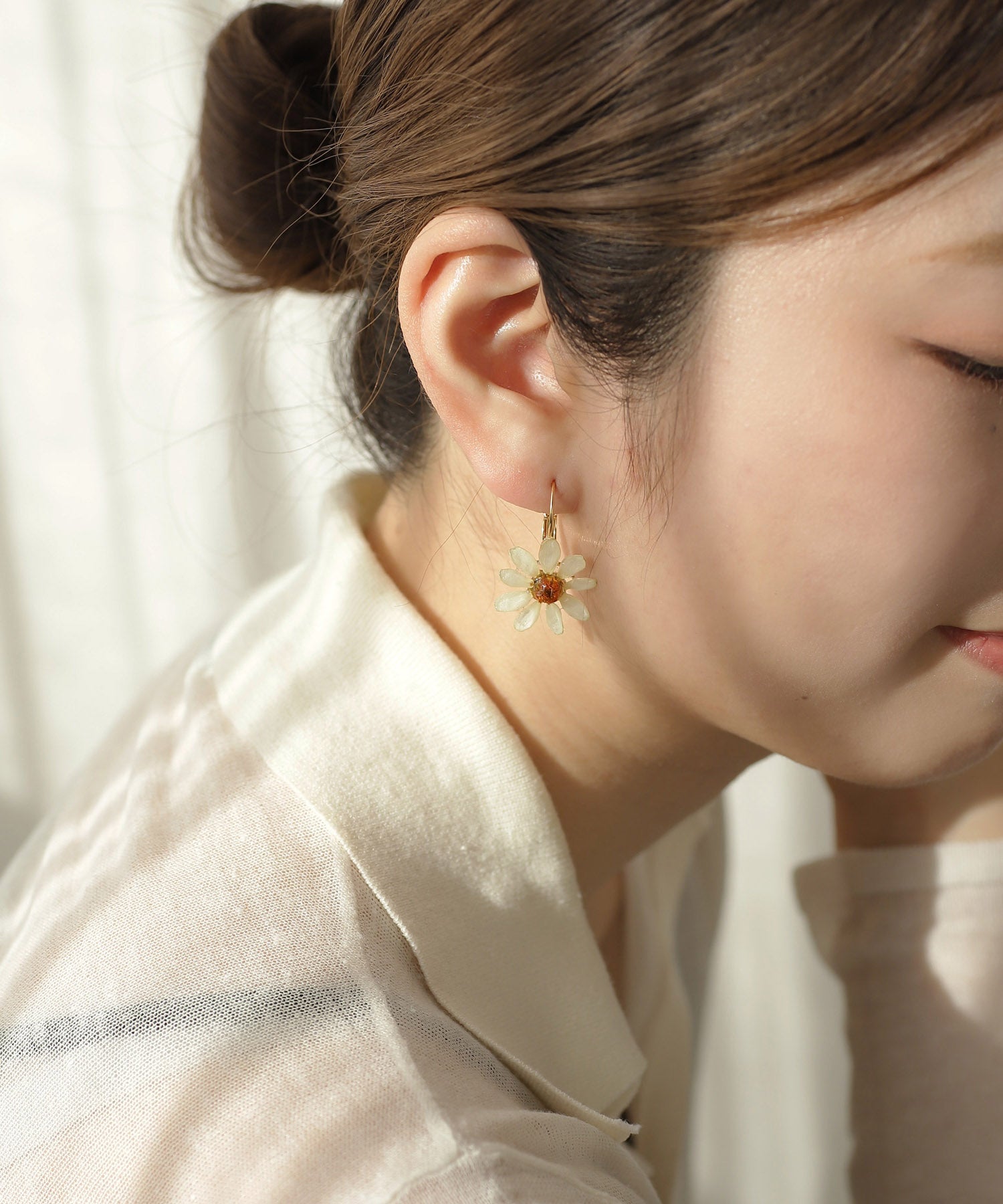 mimi33】【Little Witch×mimi33】ジニアピアス《数量限定》｜アネモネ