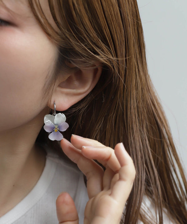 【Little Witch×mimi33】ビオラピアス[ステンレス]《数量限定》